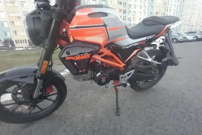 Мопед врезался в «Тойоту» в Оренбурге