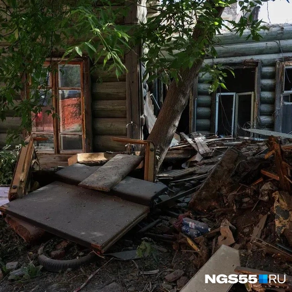 Здание было признано аварийным | Источник: Евгений Софийчук / NGS55.RU