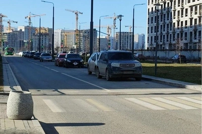 В Екатеринбурге водители заблокировали движение автобусов