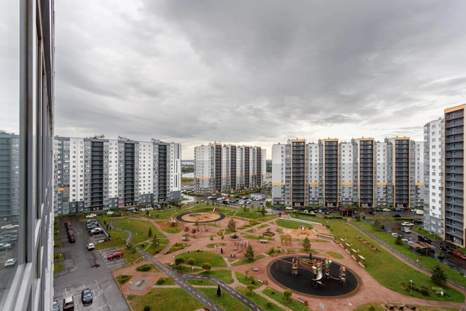 Ленобласть догоняет: желающих там жить все больше