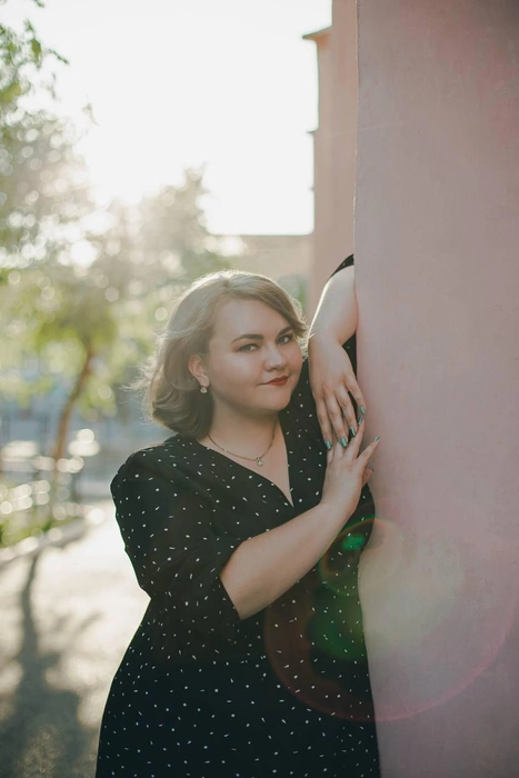 — Нас будоражило (меня конкретно). Я пришла в августе, а в октябре новость — учителю выдали 23 рубля «зарплаты». История была в том, что пришла не зарплата, а компенсация. После правления Ильковского (Константин Ильковский был губернатором Забайкалья с 2013 по 2016 год. — Прим. ред.) это было сплошь и рядом. Мне звонили тогда и федеральные СМИ. Это было самое жесткое боевое крещение, а после него всё пошло легче | Источник: предоставлено Екатериной Горской