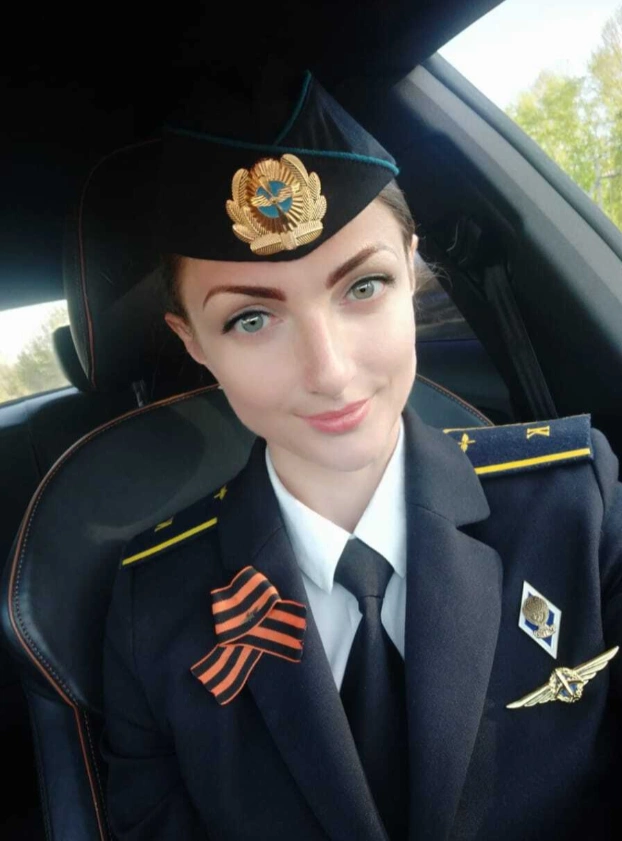 «Но, как и прежде, я не могла не летать…» | Источник: topstewardess.ru