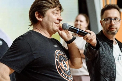 Ural Dumplings Star Captures Social Media Unknowingly