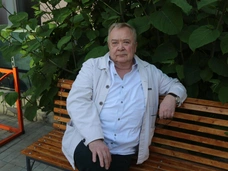 Звезда советского кинохита «Усатый нянь» Сергей Проханов о детях: «Сидеть с ними, заниматься, играть не умею»