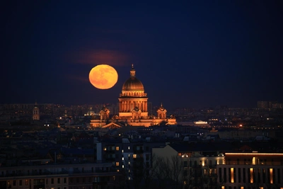 Единственное полное лунное затмение года сегодня в Чите