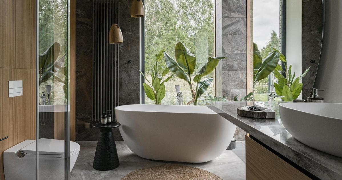 Окно в ванной комнате: стильные варианты декора и 72 фото интерьеров, которые вдохновляют