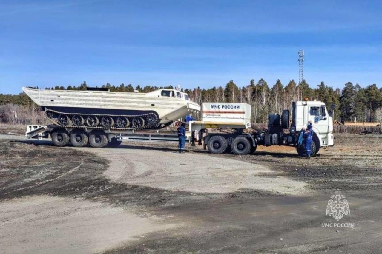 Федеральную трассу Р-354 «Екатеринбург — Шадринск — Курган» закрыли для  транзитного транспорта - 16 апреля 2024 - Е1.ру