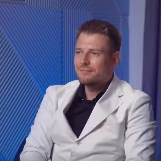 <p>Константин Деревянко</p>