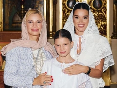 Бородина покрестила 10-летнюю дочь, но священник настаивает, что сделала это поздно
