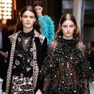Неожиданная коллекция Giambattista Valli FW18-19