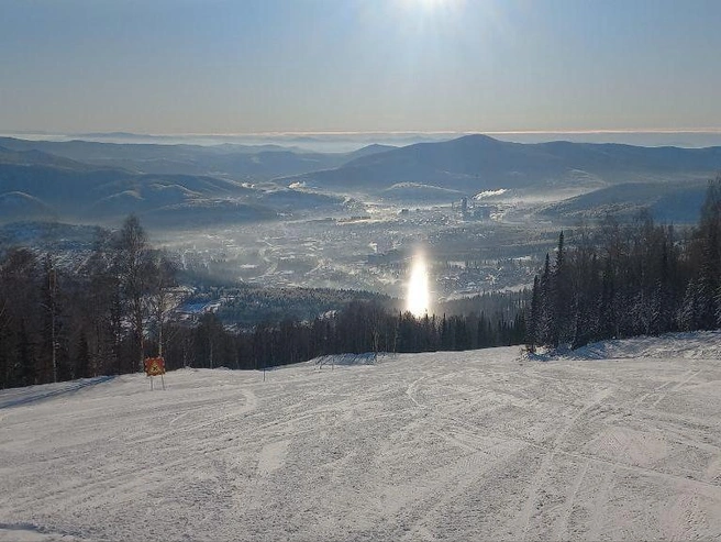 В Шерегеже установилась солнечная погода | Источник: Илья Марьясов 