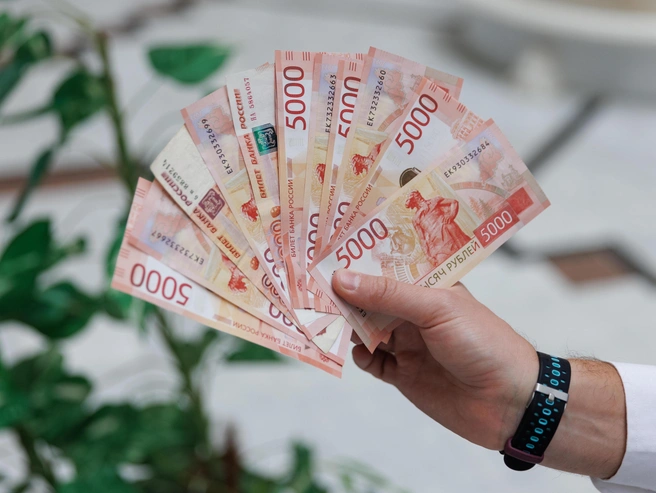 Размер пенсионных накоплений значительно варьируется | Источник: Алексей Волхонский / V1.RU