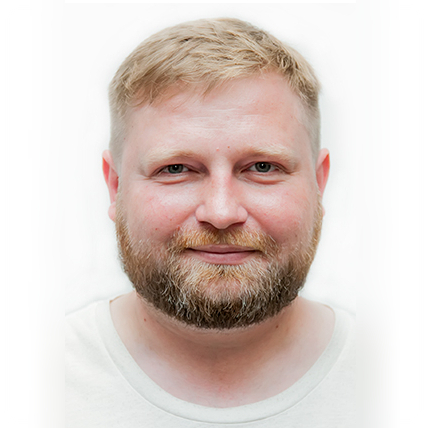 Михаил Контуев
