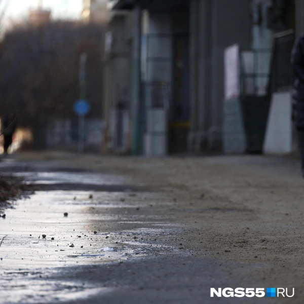 Видно, что «каток» пытаются уничтожить | Источник: Евгений Софийчук / NGS55.RU