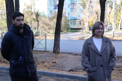 На Полбина, 44 обновили парковочную зону