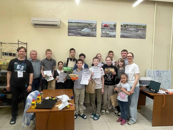 Записать ребенка в учебный центр sCOOLab ДСТ-УРАЛ можно с 3 по 5 сентября на выставке «СтройДорЭкспо-2025»  | Источник: ДСТ-УРАЛ 