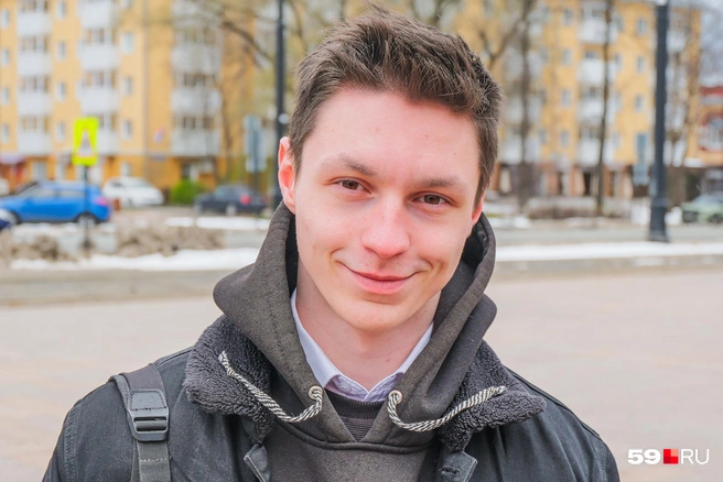 Олег считает, что при повышении МРОТ вырастут и потребности людей | Источник: Тимофей Калмаков / 59.RU