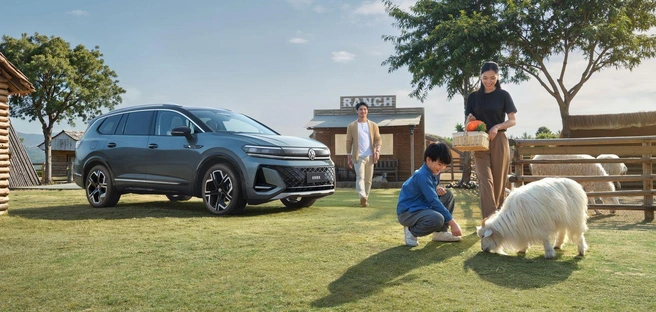 Volkswagen Talagon длиной более 5 метров с трехрядным салоном предлагают только в полноприводных версиях с 2-литровым мотором мощностью 272&nbsp;л.&nbsp;с. (ЕА888) и 7-ступенчатым «роботом» (DQ501) | Источник: Volkswagen.ch