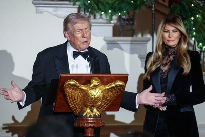 Эпштейн познакомил Трампов? Противоречивые заявления