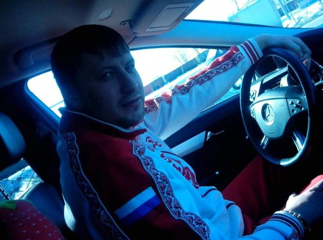 В отличие от приятеля, Александр «Нос» Новиков предпочитал Mercedes | Источник: ok.ru, фото со страницы Александра Новикова
