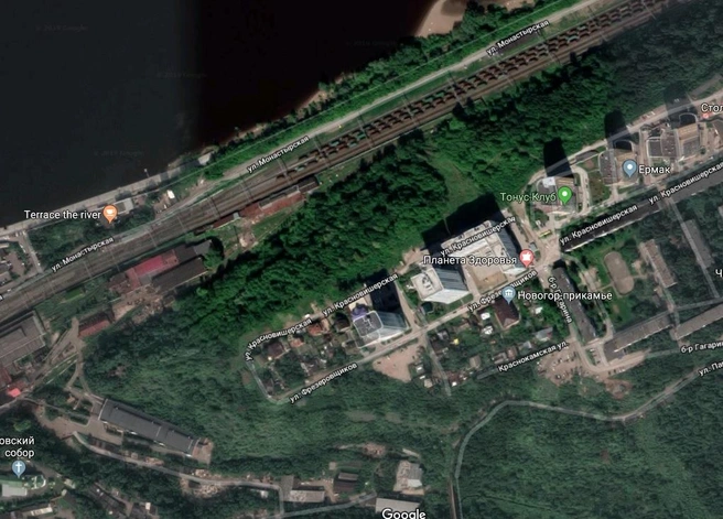 Поиски идут в этом районе | Источник: Google Maps