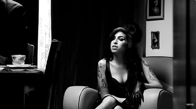 Amy Winehouse — Back To Black | Источник: Amy Winehouse / YouTube