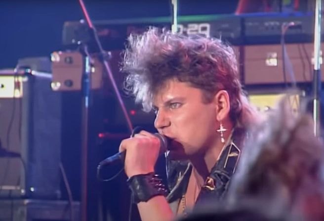 «Сектор Газа» ездил с концертами не только по России, но и по зарубежью | Источник: Программа «А». Архив Сергея Антипова / Youtube.com