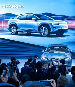 Китайцы показали первый в мире серийный автомобиль-трансформер