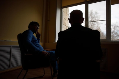 Заработок на стрессе молодежи: новый тренд рынка