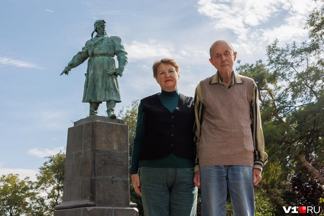 Супруги знали друг о друге практически с юности, но даже не представляли, что их сведет судьба | Источник: Алексей Волхонский / V1.RU