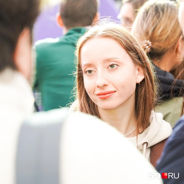 Зрители успевали общаться  | Источник: Репсиме Зурнаджян / 59.RU