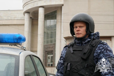 В Кирове задержали женщину за хулиганство в караоке-клубе