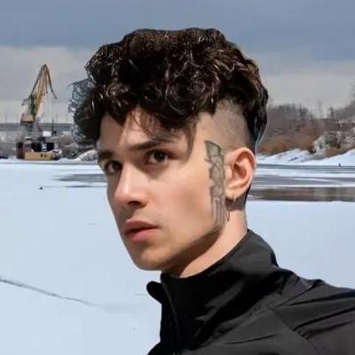 Загнал в ледяную воду и заставил плыть до смерти: как скончался 25-летний Данил Демин из Тюмени и что известно об убийце