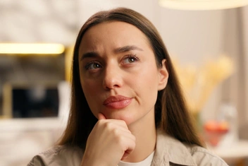 «Неадекватно оцениваю мужчин: возможно, в моей жизни нет места для отношений?»