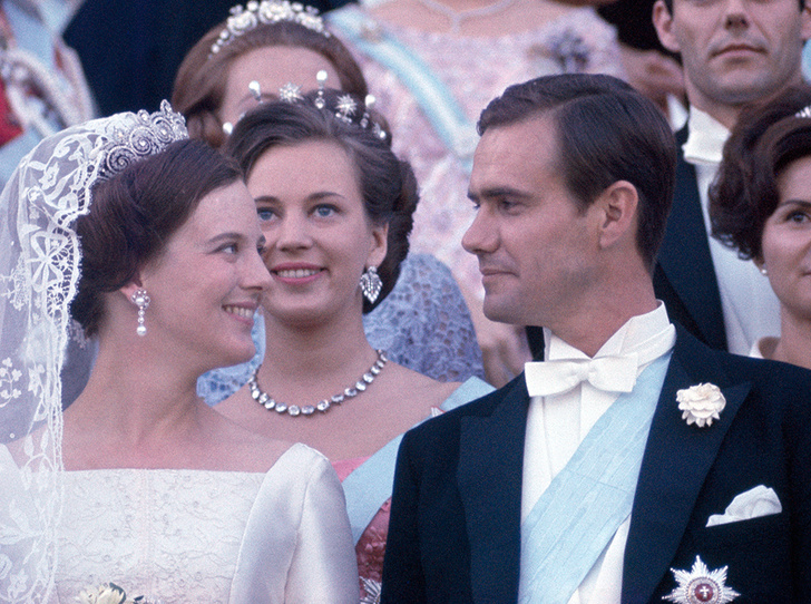 Принц Хенрик и Королева Маргрете: история любви в фотографиях