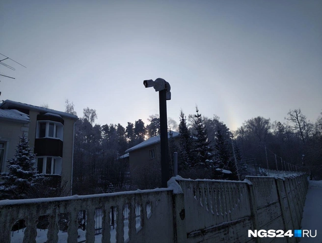 Камера наблюдения в Сосновом бору | Источник: NGS24.RU