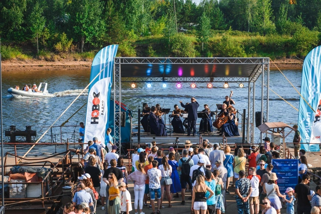 Одна из сцен будет у воды | Источник: «ПермьКонцерт»
