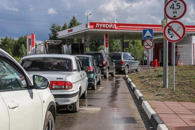 Resident Fined for Cursing Police Over Gas Station Queue