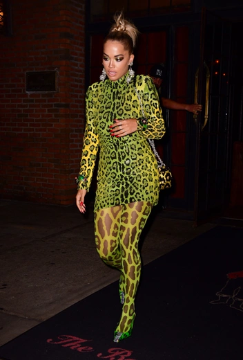 Рита Ора в Нью-Йорке, 19 августа | marieclaire.ru