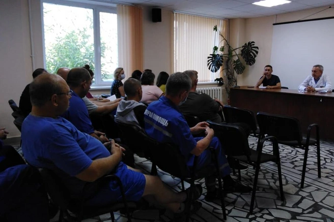 Сотрудникам скорой помощи выделят новое помещение для отдыха | Источник: robprzrf.ru