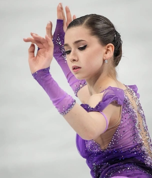 Камила Валиева возобновляет спортивную карьеру и уходит от Тутберидзе