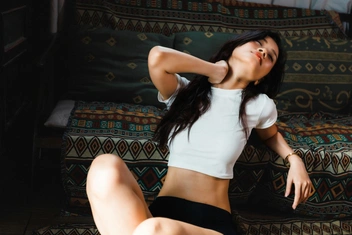 Метафорическая карта дня: Выберите карту и узнайте, какие эмоции вы подавляете