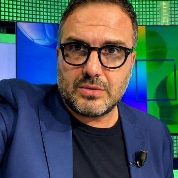 Жестоко избили и подожгли: в Италии зверски расправились со спортивным журналистом Лукой Эспозито