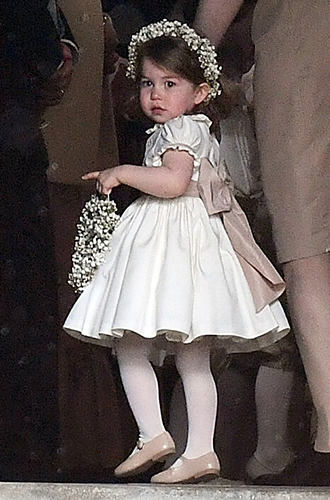 Принцесса Шарлотта и принц Джордж на свадьбе Пиппы Миддлтон (фото)