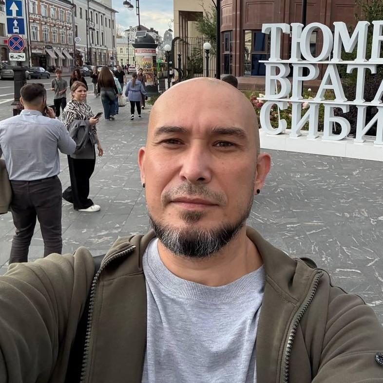 <p>Сергей Петунин</p>