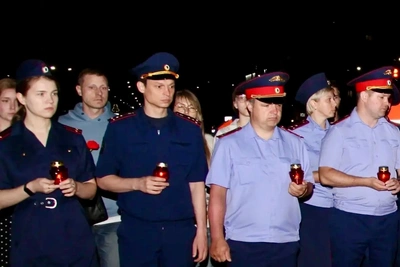 Сотрудники СК по Липецкой области зажгли «Свечу памяти»