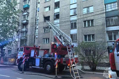 Огнеборцы спасли мальчика с балкона многоэтажки в Чите