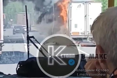 7-километровая пробка в долине смерти под НН из-за горящей фуры