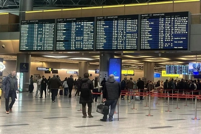 Восемь московских рейсов отменили в Челябинске