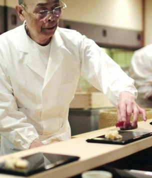 12 легких фильмов, чтобы расслабиться после тяжелого рабочего дня